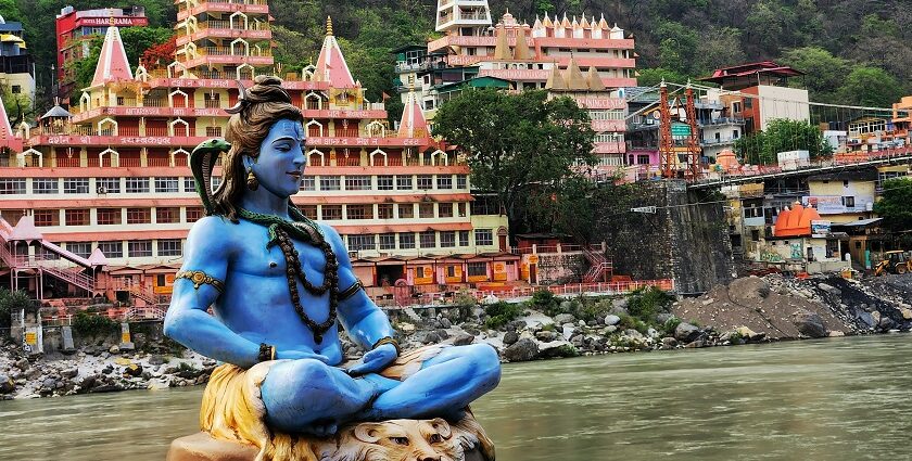 Image of Lord Shiva idol in Rishikesh Ganga near the Virbhadra Temple in Rishikesh