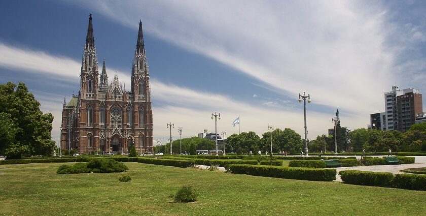 The places to visit in La Plata delight travellers with historic charm and vibrant culture.