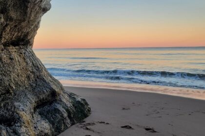 Explore the top places to visit in Las Grutas, from stunning beaches to hidden natural wonders.