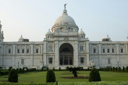 Victoria Memorial, Kolkata, showcasing its architecture, one of the best places to visit in West Bengal in October.