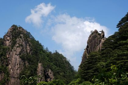 Mount Yaji scenic view, a peaceful gem among places to visit near Beijing.