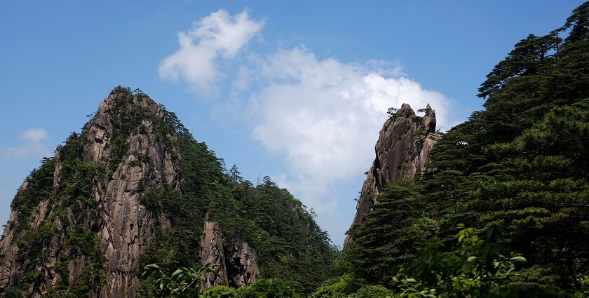 Mount Yaji scenic view, a peaceful gem among places to visit near Beijing.