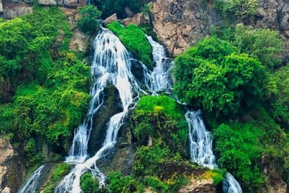 Chreav Waterfall, a peaceful natural retreat and scenic places to visit near Phnom Penh.