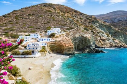 Agkali Beach and sea bay on Folegandros, peaceful places to visit near Santorini.