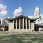 Visiting the historic schoolhouse is one of the most peaceful things to do in Ikebukuro.