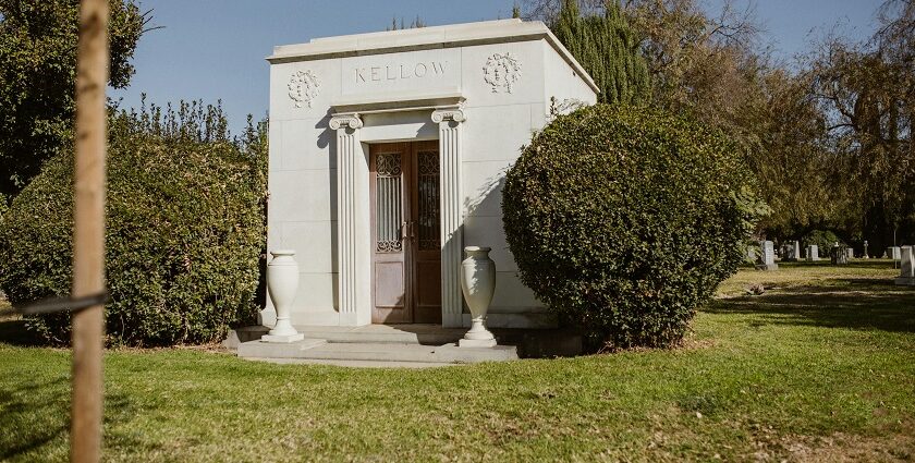 Discover the peaceful Kamuzu Mausoleum, one of the historic things to do in Lilongwe.
