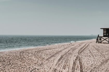 Strolling at the Walnut Beach is one of the most peaceful things to do in Milford CT for adults.