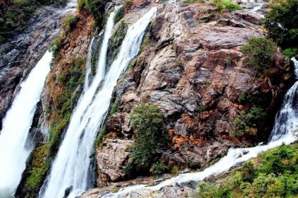 Shivanasamudra Falls, flowing over a rocky cliff, among the top places to visit near Adichunchanagiri.