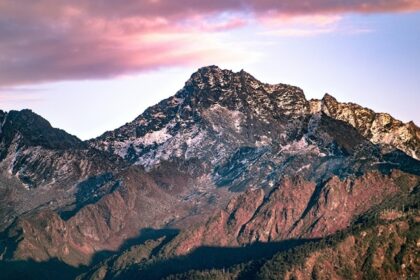 A mesmerising view of Agnigarh Hill, a scenic hilltop among places to visit near Arunachal Pradesh.