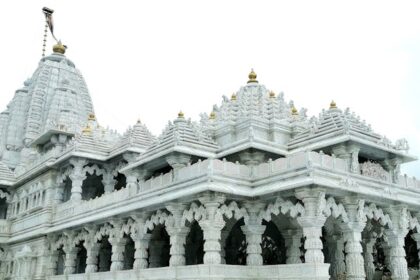 Nilkantheshwar Mahadev Temple, a serene spot among places to visit near Bharuch within 100 km.