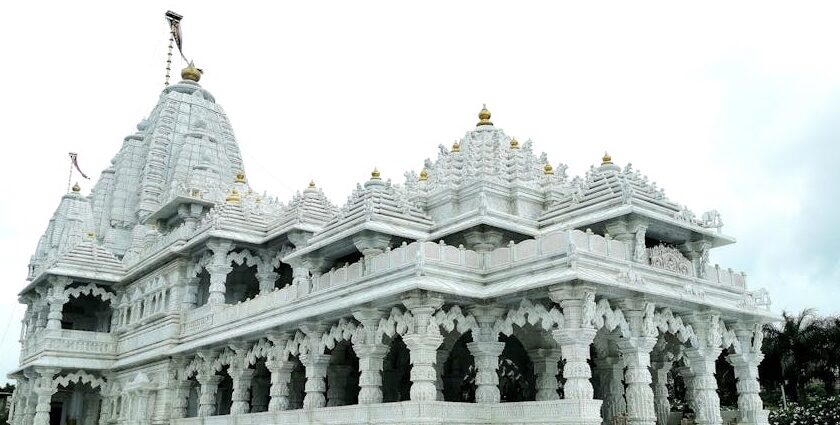 Nilkantheshwar Mahadev Temple, a serene spot among places to visit near Bharuch within 100 km.