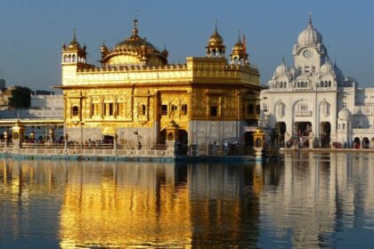 Golden Temple decorated during Guru Nanak's Prakash Utsav 2025.