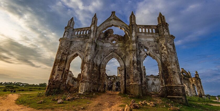 Ruined Shettihalli Rosary Church at dusk, one of the haunted places in Karnataka.