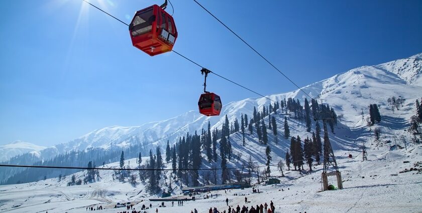 Image of Gandola Cable car in Gulmarg, Jammu and Kashmir, India - snowfall in India in January